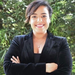 Meet your Posher, Stacy